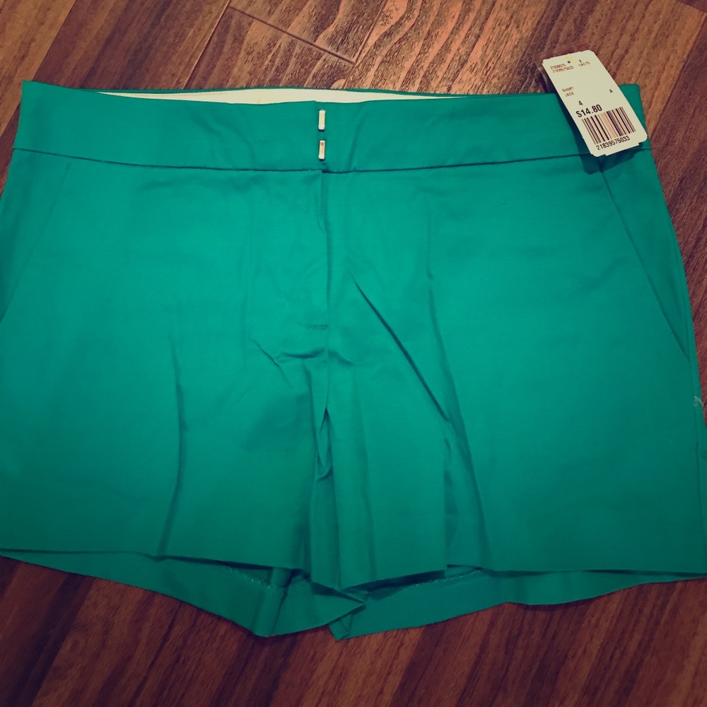 Forever 21 green shorts